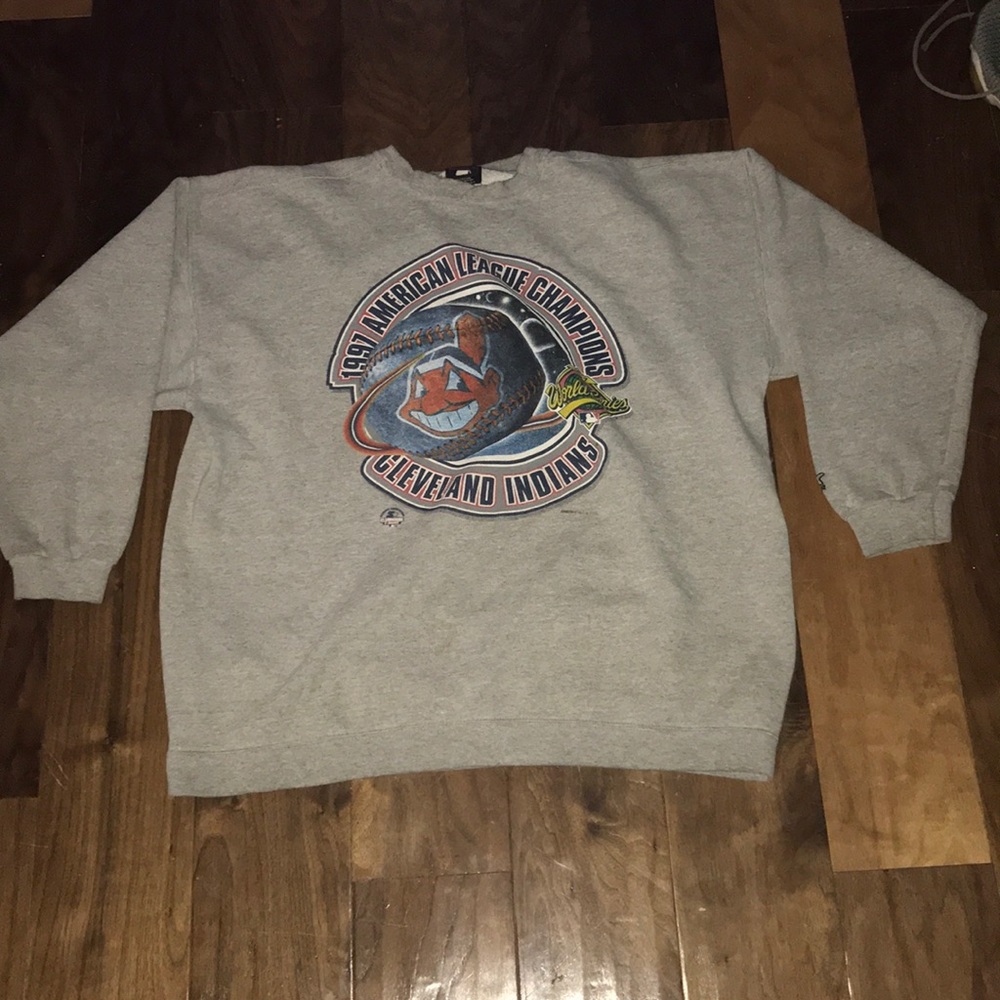 Cleveland Indians sweatshirt.